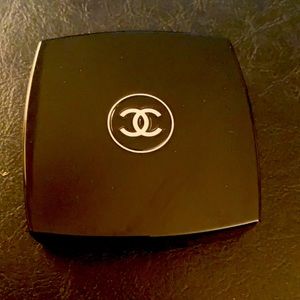 Chanel Quad eye shadow